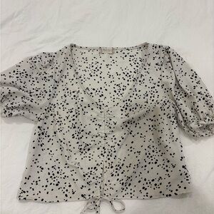 Altar'd State Black and Cream Speckled Blouse